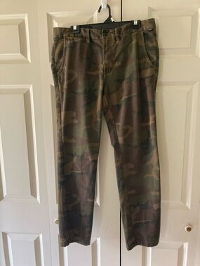 Vans 34w mens dark camo chino  straight leg pants relaxed casual outdoors